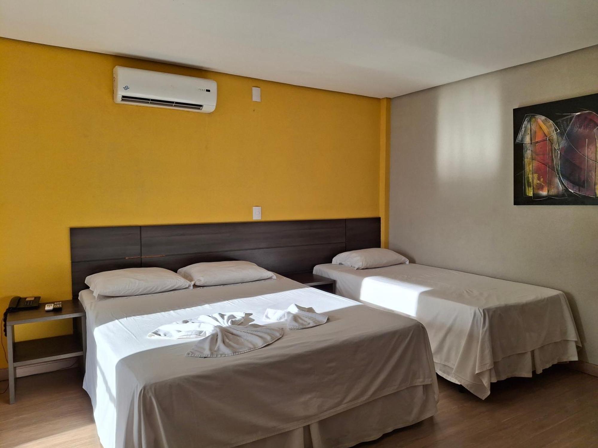 Onix Inn Hotel Cravinhos エクステリア 写真